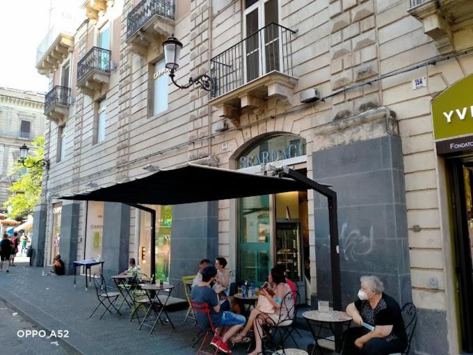 Cortile Stesicoro Bed and Breakfast Catania Eksteriør billede